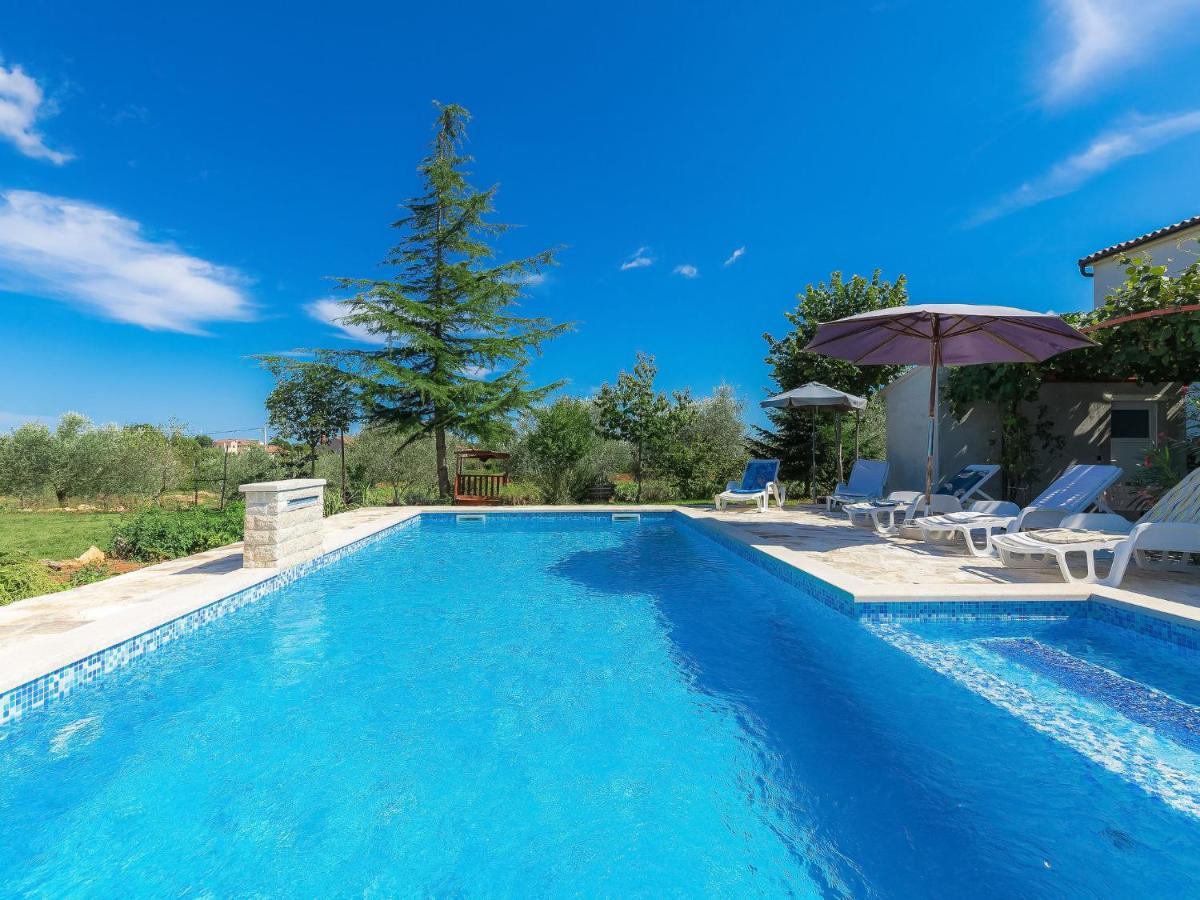 Holiday Home Ana Lucija - Rca508 By Interhome Pula Exterior foto